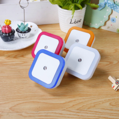 Cata 1W Fişli Fotoselli Gece lambası Ct-9500