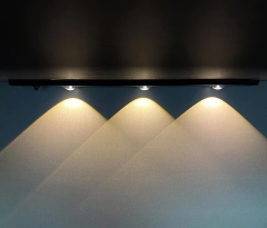 Noas Aztek 3 Watt Ledli 3 Renk Yanma Modlu Sensörlü Usb Şarjlı Cabinet Siyah YL05-6100
