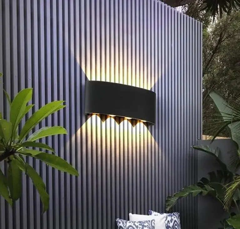 Cata 15W Kapri Modern Duvar Apliği IP44 Çift Yönlü (Günışığı - Amber)