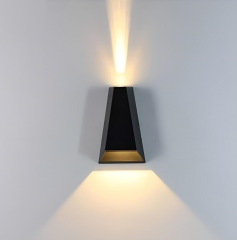 Noas YL83-1042 BERGAMA 6 Watt Siyah Çift Yönlü Dış Mekan LED Aplik - Gün Işığı (3200K)